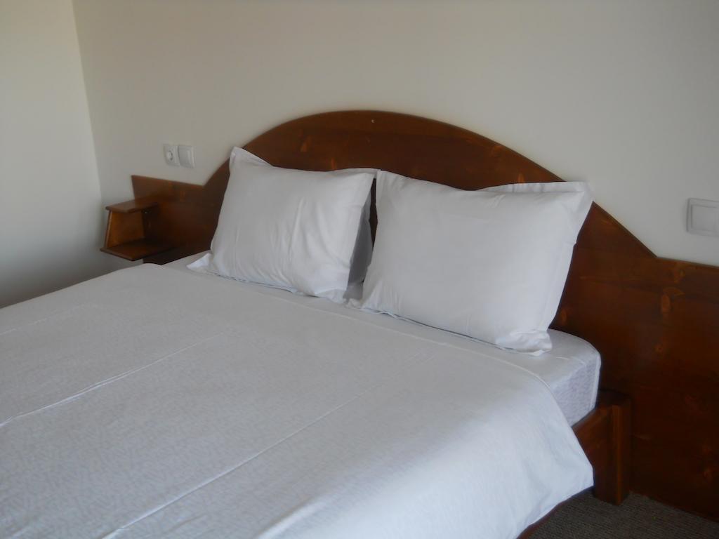 Pensiunea Poezii Alese Valea Draganului Room photo