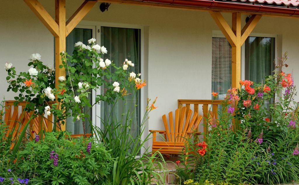 Pensiunea Poezii Alese Valea Draganului Exterior photo